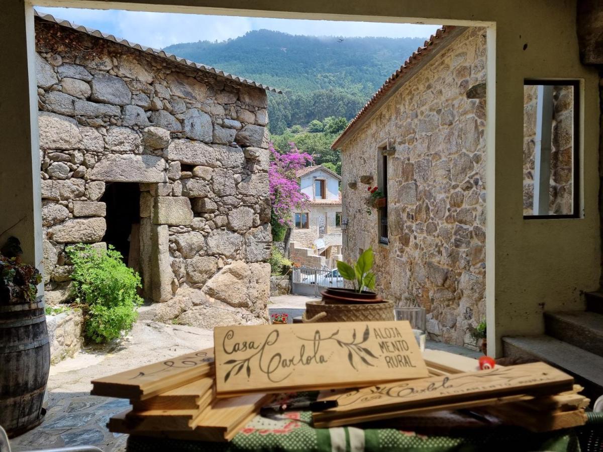 Alojamiento Casa Carlota Villadesuso ภายนอก รูปภาพ